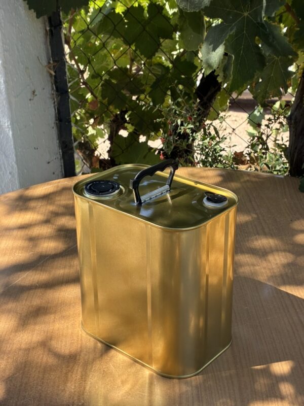 Ekstra väärisoliiviõli 2,5 L metallkanistris